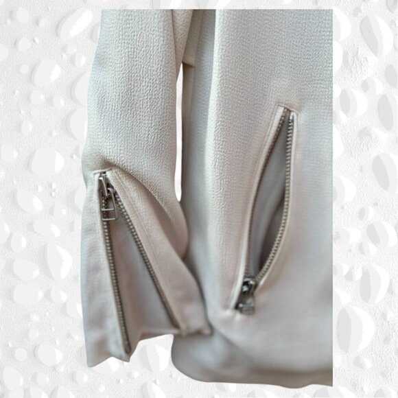 Aritzia Wilfred Mayet Jacket - Ivory/Silver - Medium - Like New - Picture 7 of 11